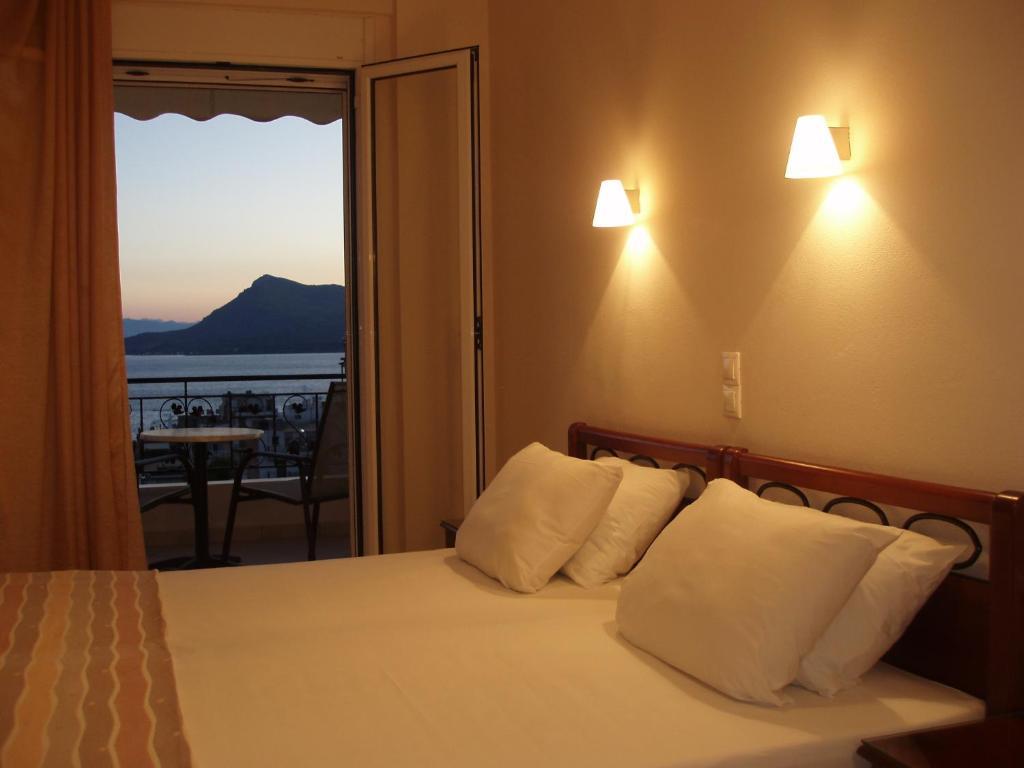 Niovi Luxury Apartments Loutra Edipsou  Bagian luar foto