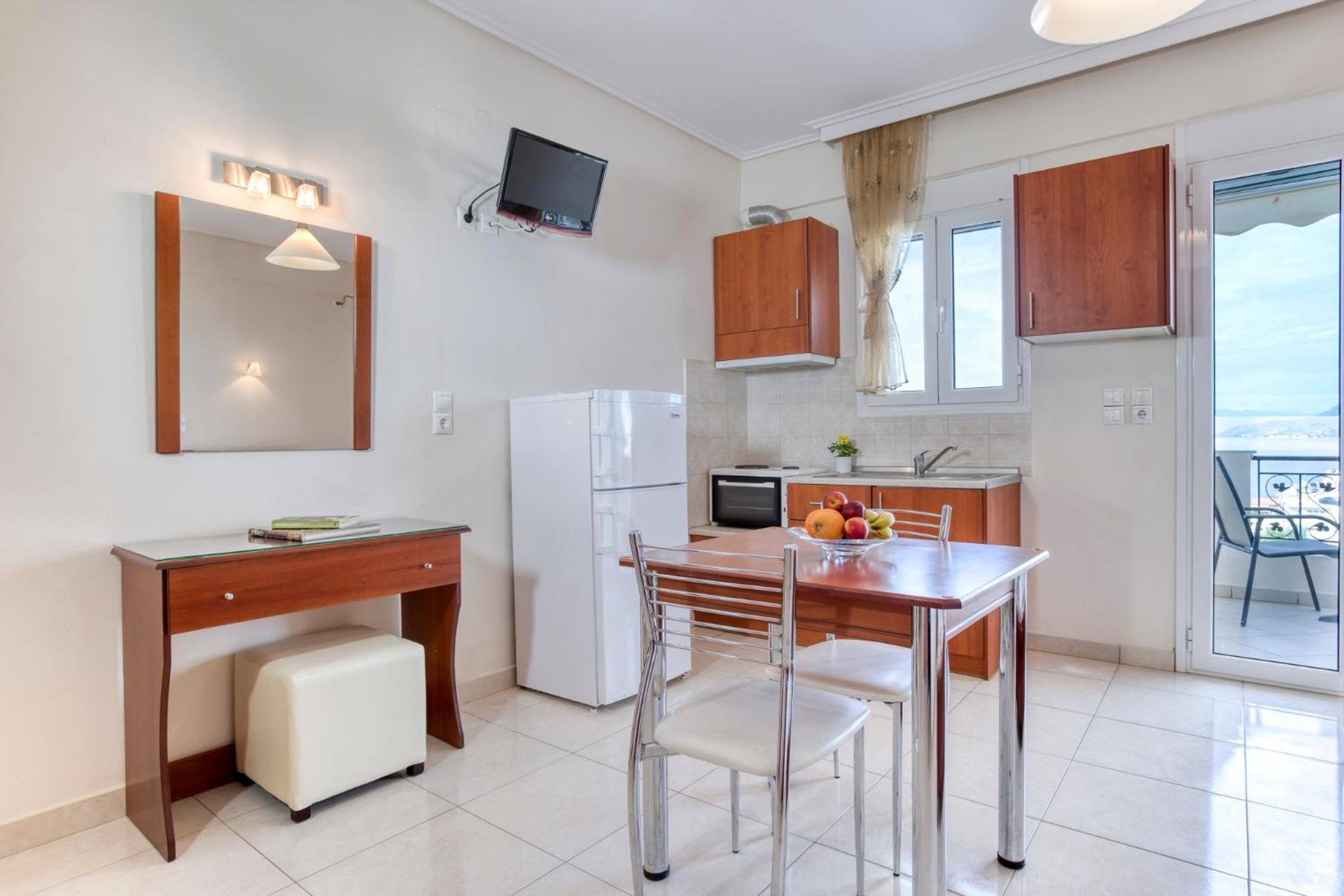 Niovi Luxury Apartments Loutra Edipsou  Bagian luar foto