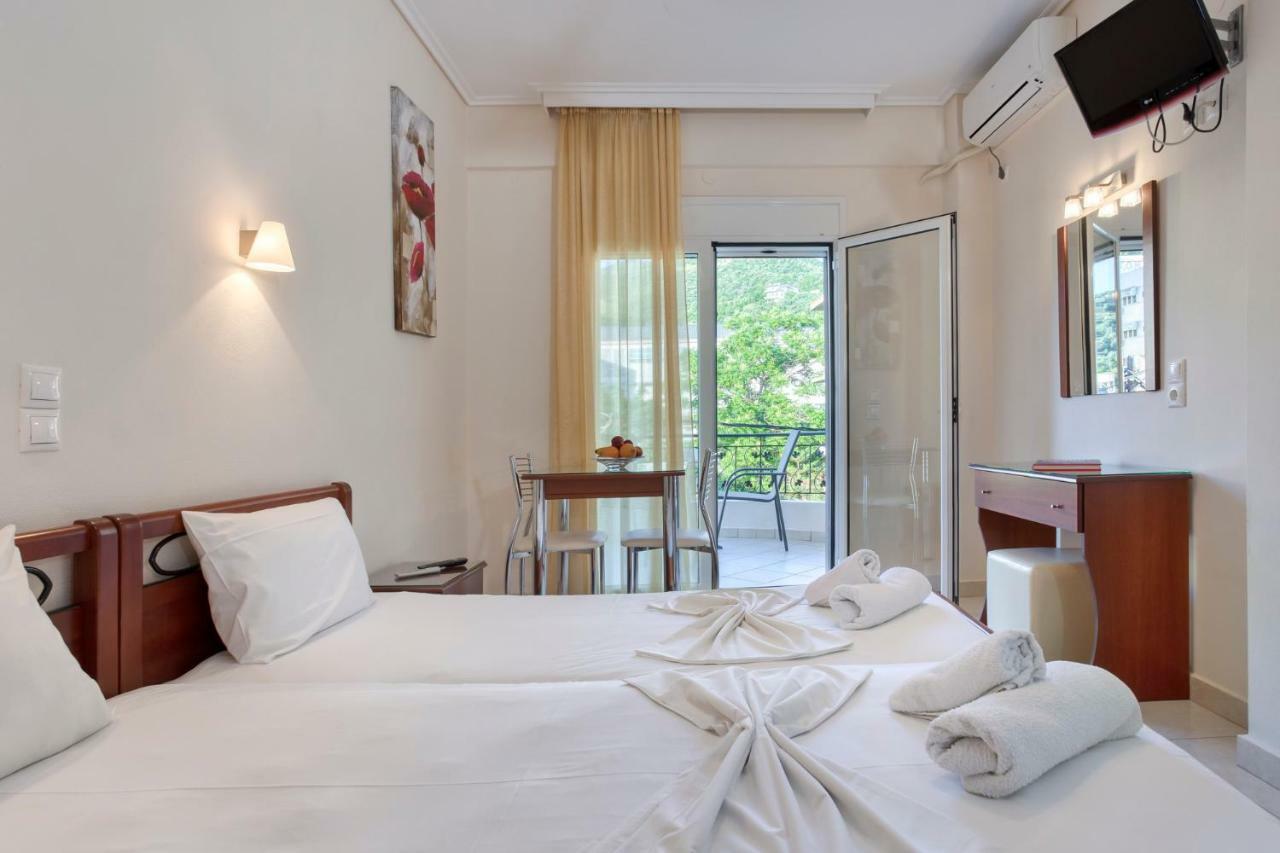 Niovi Luxury Apartments Loutra Edipsou  Bagian luar foto